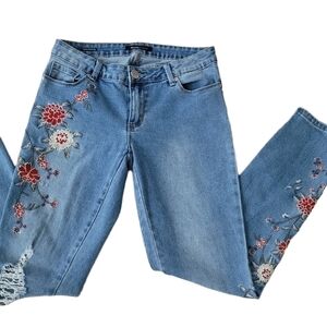 Bluenotes Denim embroidery jeans curvy jegging low rise size 28